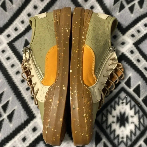 Rue 5850 Leather Sneaker Made in Turkey Size 7.5 - Picture 6 of 12